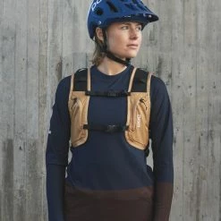 POC SPORTS Column VPD Backpack 8L -cykelaffär 25122 1815 ColumnVPDBackpack 8L AragoniteBrown 1