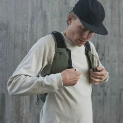 POC SPORTS Poise Crew Neck 20 POC SPORTS Poise Crew Neck -cykelaffär 52910 1814 PoiseCrewNeck LightSandstoneBeige 2