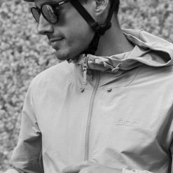 POC Know Polarized 12 POC Know Polarized -cykelaffär KNOW9012 Know 1021 UraniumBlackTranslucent 03 1200x a3804261 d571 4acd ac15 67df8cabdfb3