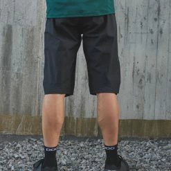 POC Bastion Shorts -cykelaffär PDP 52757 BastionShorts 1002 UraniumBlack 2 1 scaled