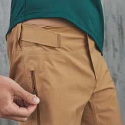 POC Bastion Shorts -cykelaffär PDP 5275 BastionShorts 1815 AragoniteBrown 3 1 scaled