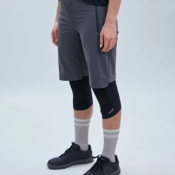 POC SPORTS W's Essential Enduro Shorts -cykelaffär POC 52857 WsEssentialEnduroShorts SylvaniteGrey 2