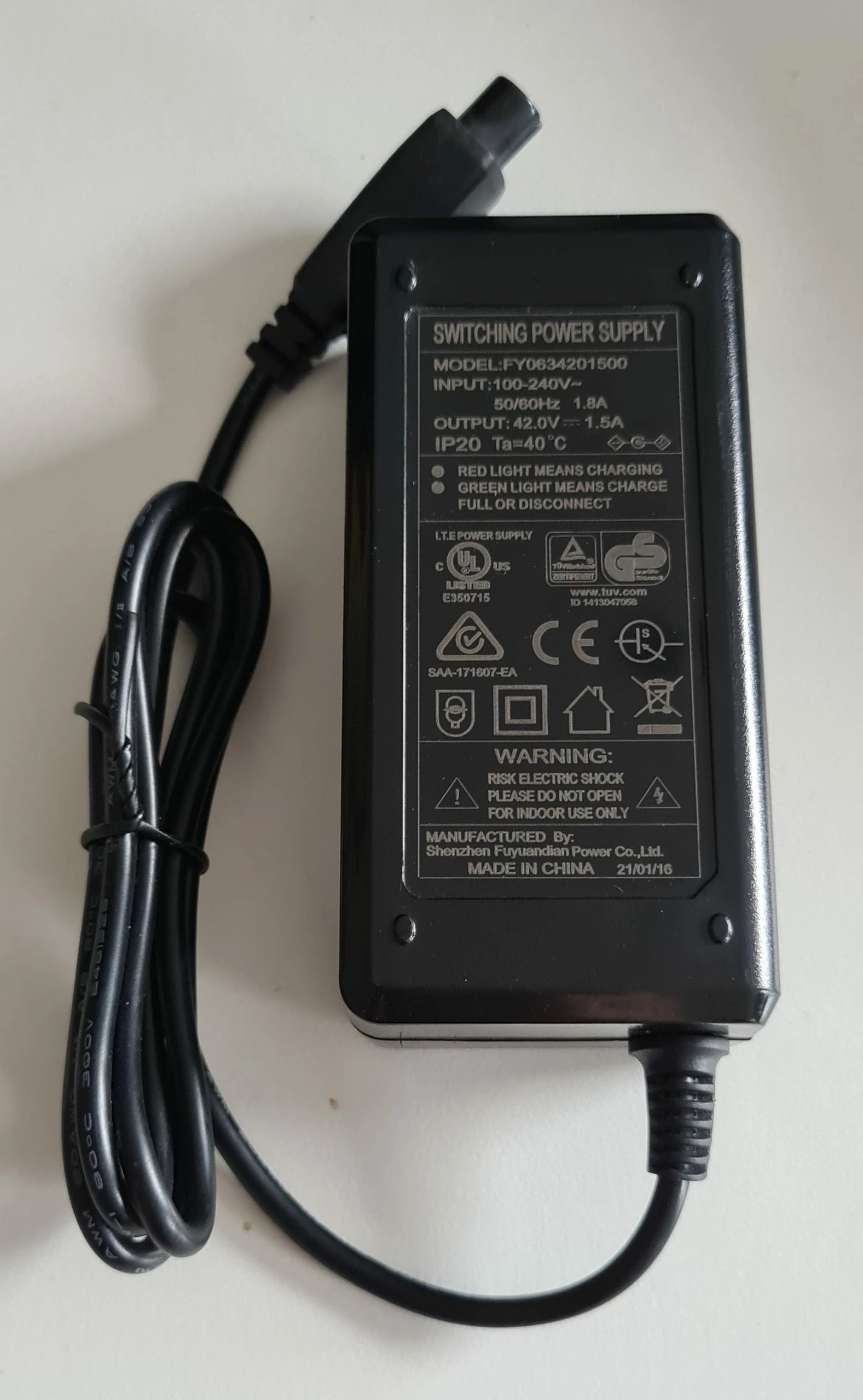 Laddare 36V 1,5A Litium - MiniXlr 9mm 4 Laddare 36V 1,5A Litium - MiniXlr 9mm - Bild 2